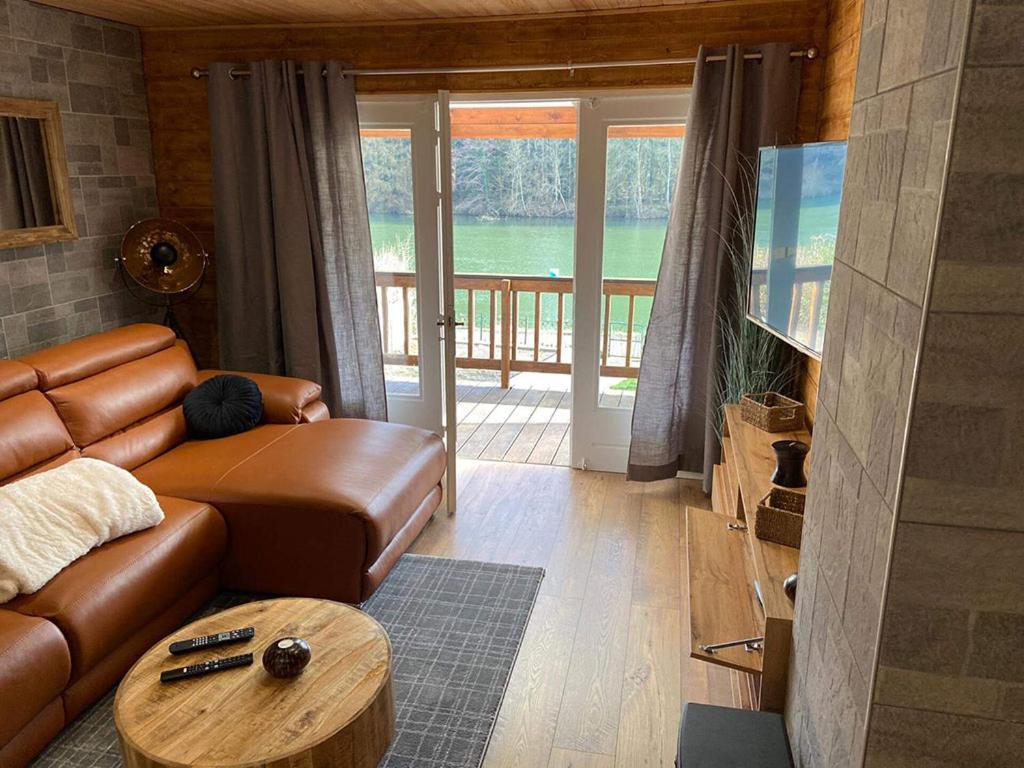 Le Chalet De Hermeton Hastiere-par-dela Exterior photo