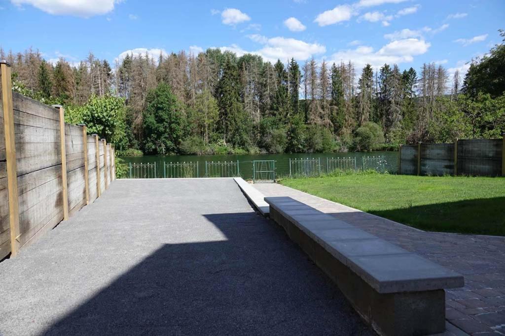 Le Chalet De Hermeton Hastiere-par-dela Exterior photo